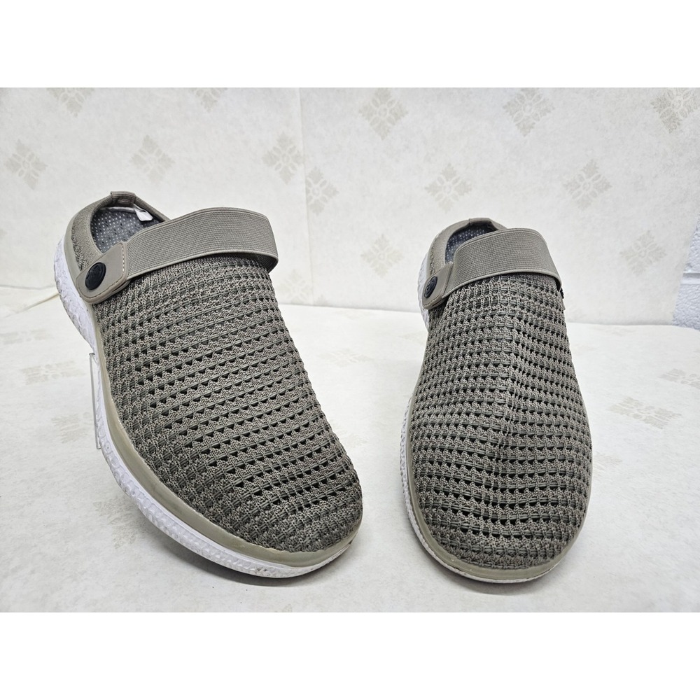 EAGSOUNI SIZE41/US 8 GREEN SLIP-ON CLOGS